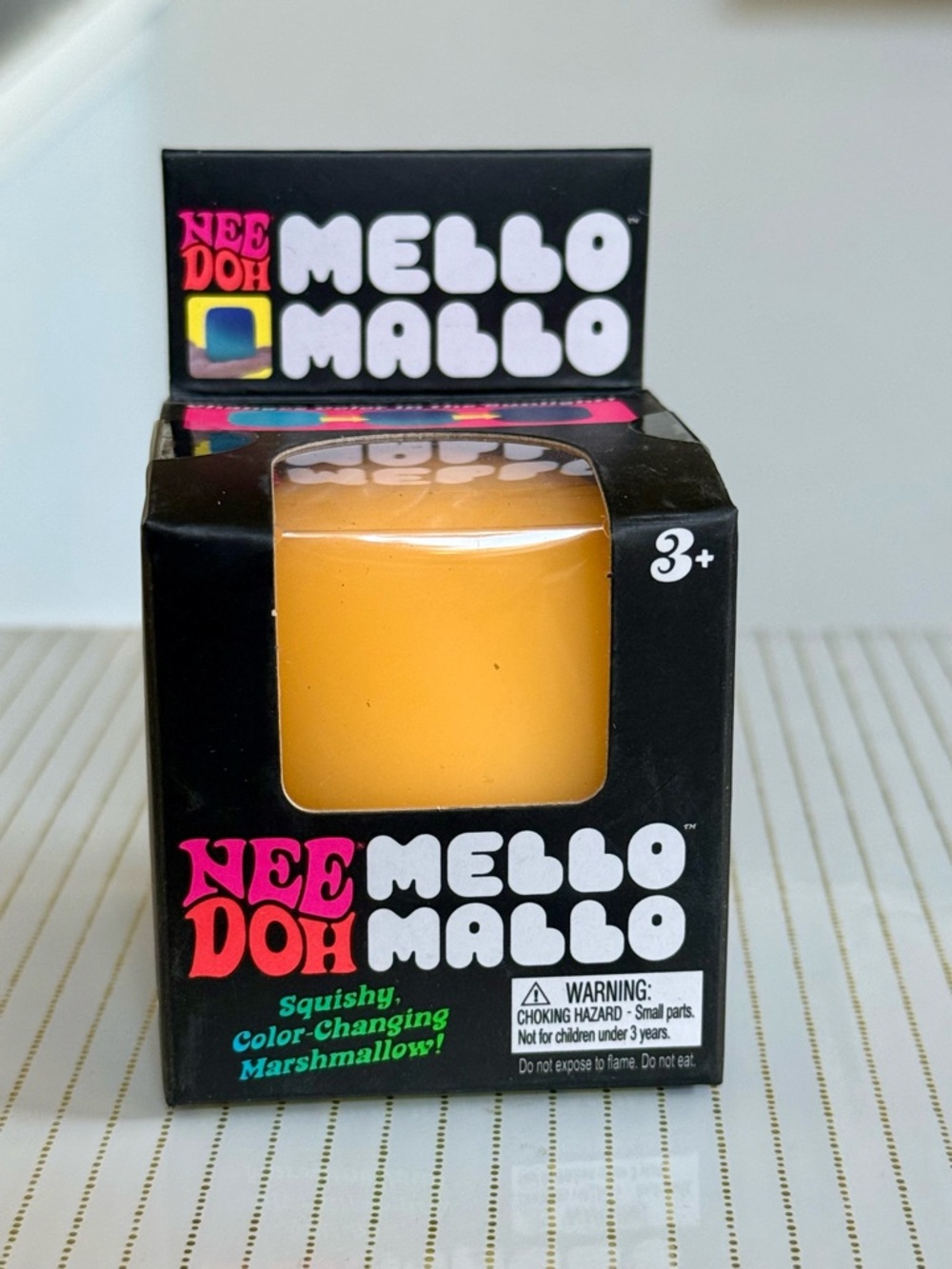 NeeDoh Mello Mallo COLOR CHANGING YELLOW Squishy NIB Viral AUTHENTIC Fidget RARE